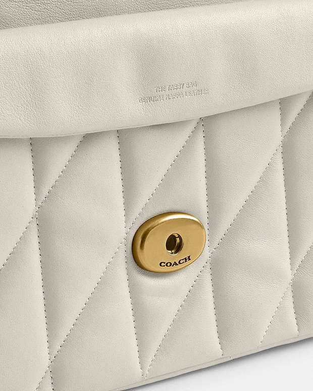 Sac épaule Tabby 26 avec matelassage Pillow