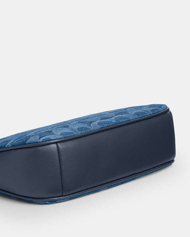 Nolita 19 en Denim Exclusif
